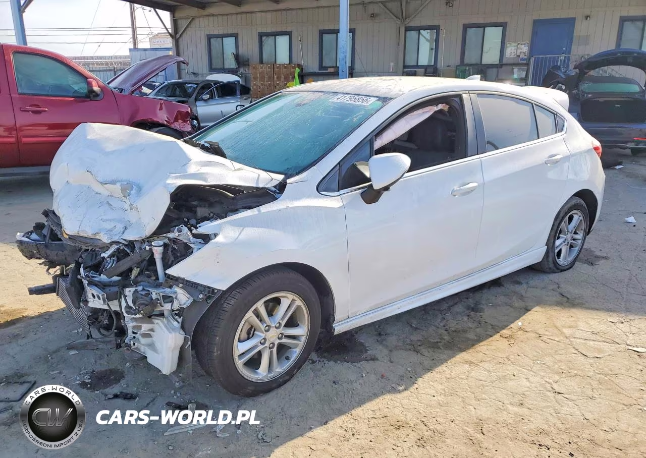 2018 Chevrolet Cruze Lt VIN:3G1BE6SM8JS632129 - 1