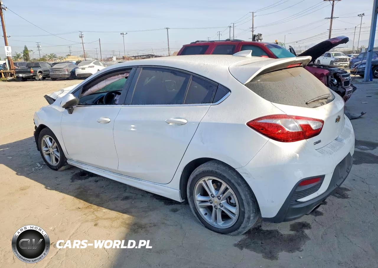 2018 Chevrolet Cruze Lt VIN:3G1BE6SM8JS632129 - 2
