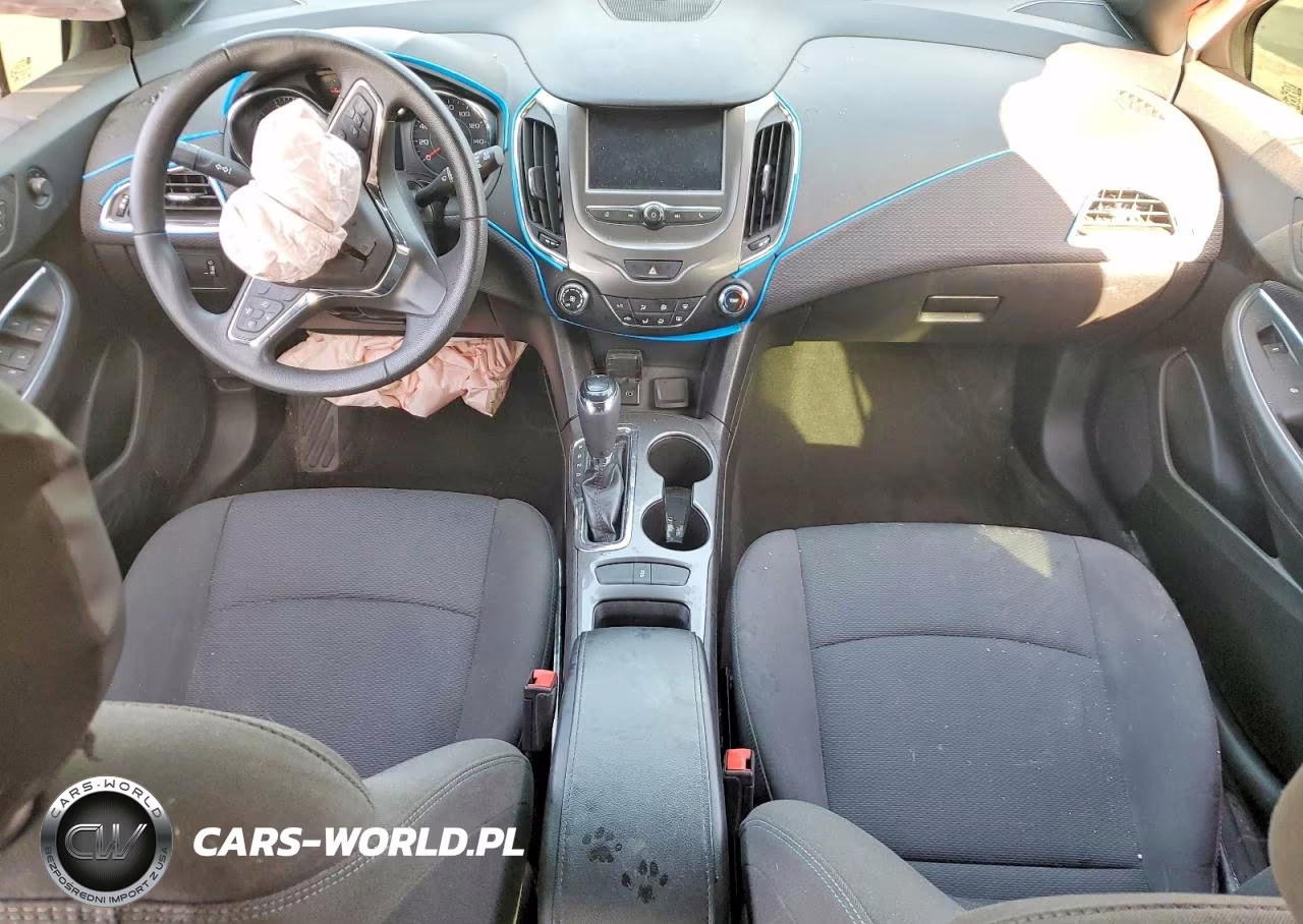 2018 Chevrolet Cruze Lt VIN:3G1BE6SM8JS632129 - 8