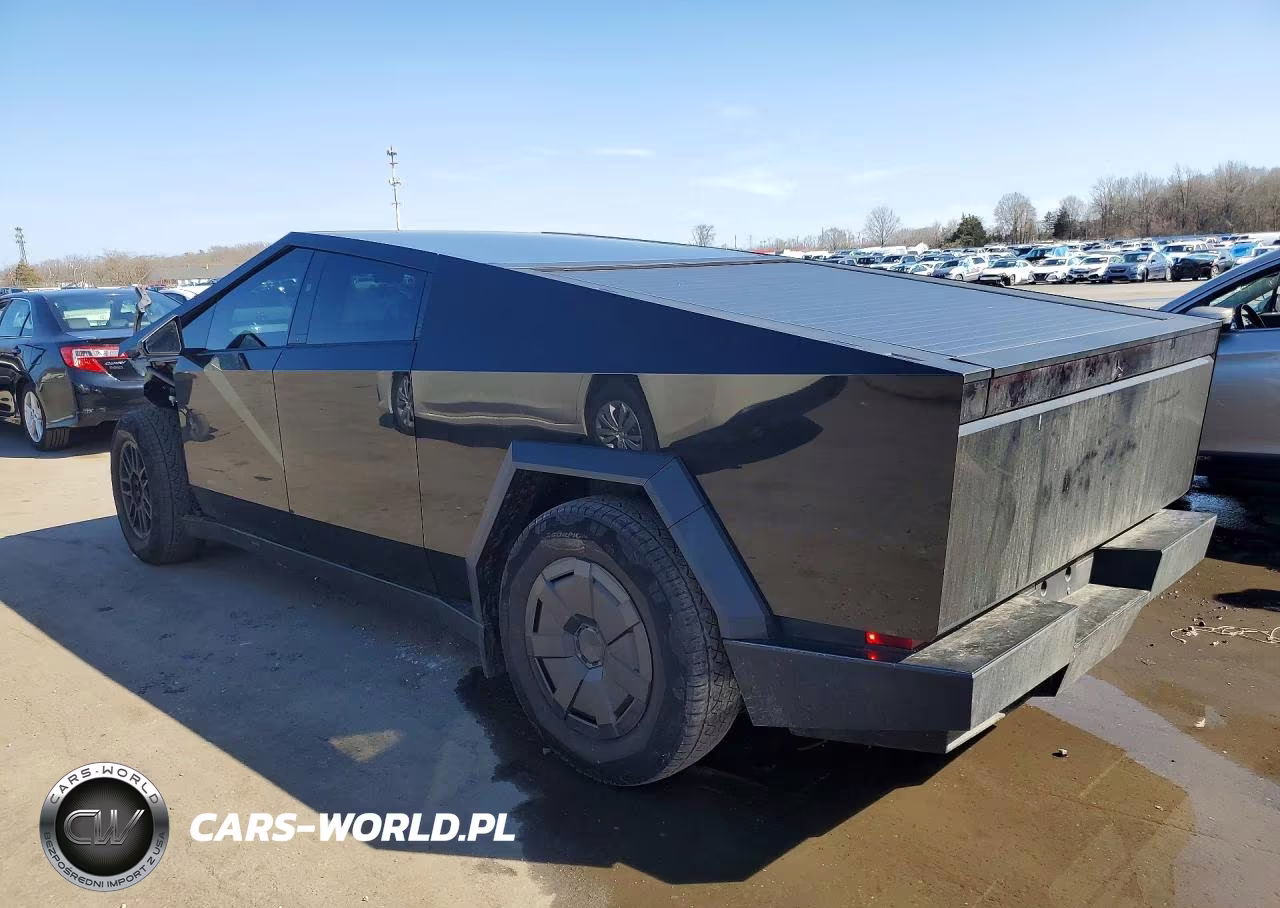 2025 Tesla Cybertruck VIN:7G2CEHED7SA074507 - 2