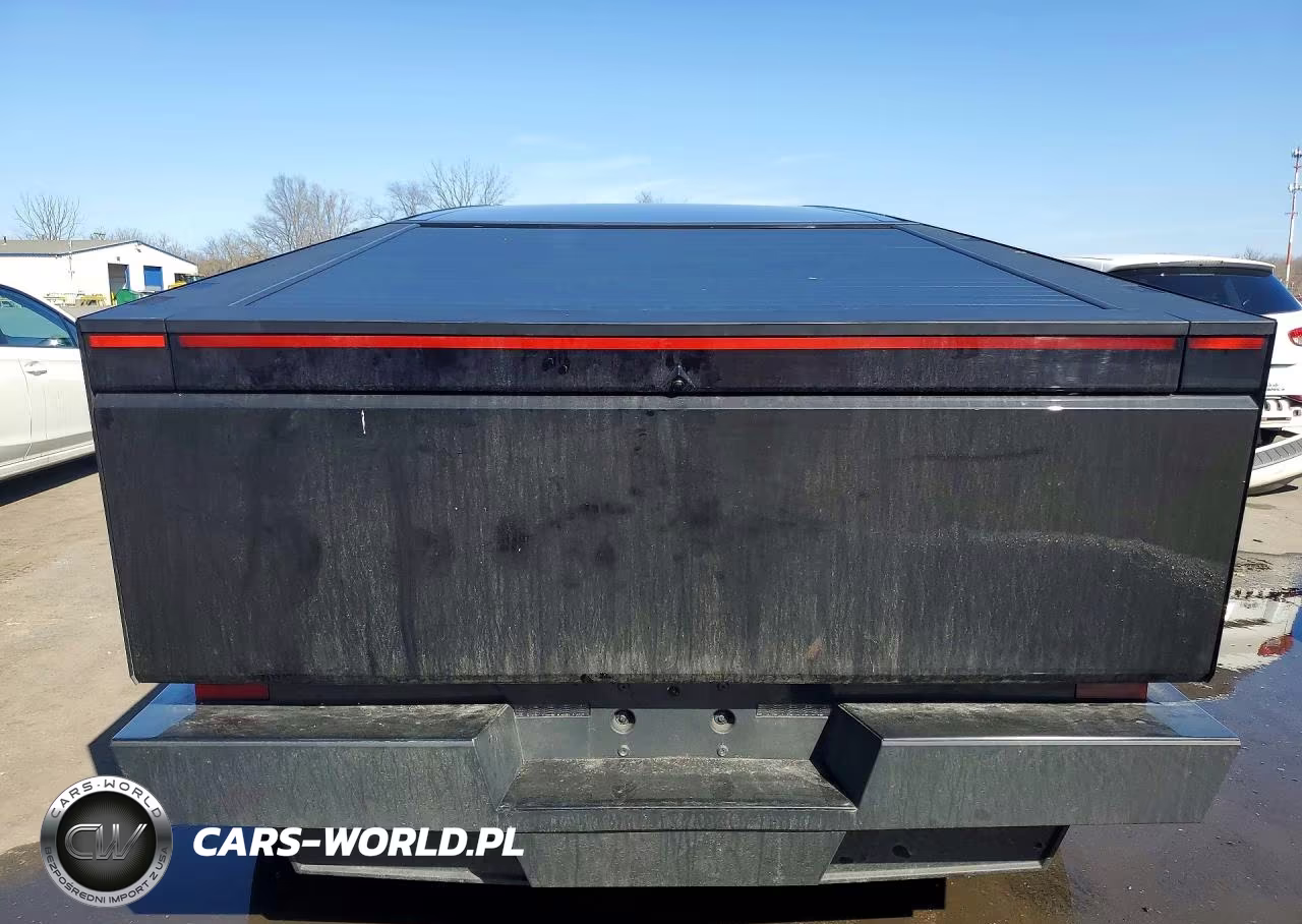 2025 Tesla Cybertruck VIN:7G2CEHED7SA074507 - 6