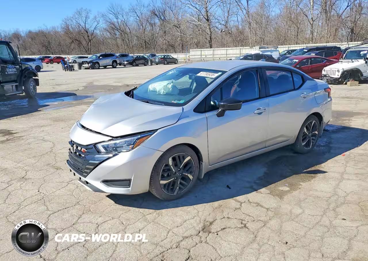 2024 Nissan Versa Sr