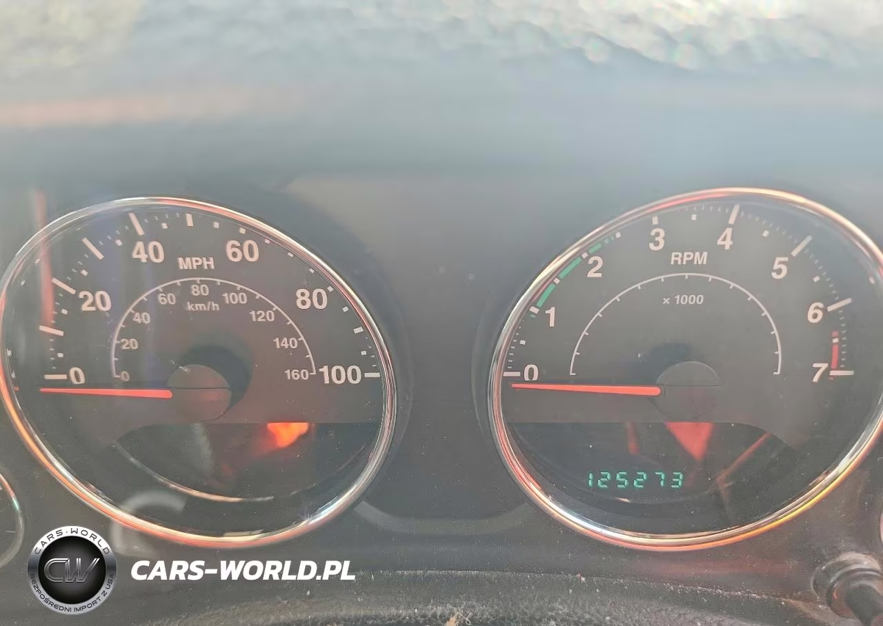 2014 Jeep Wrangler Unlimited Sport VIN:1C4BJWKG7EL199895 - 9