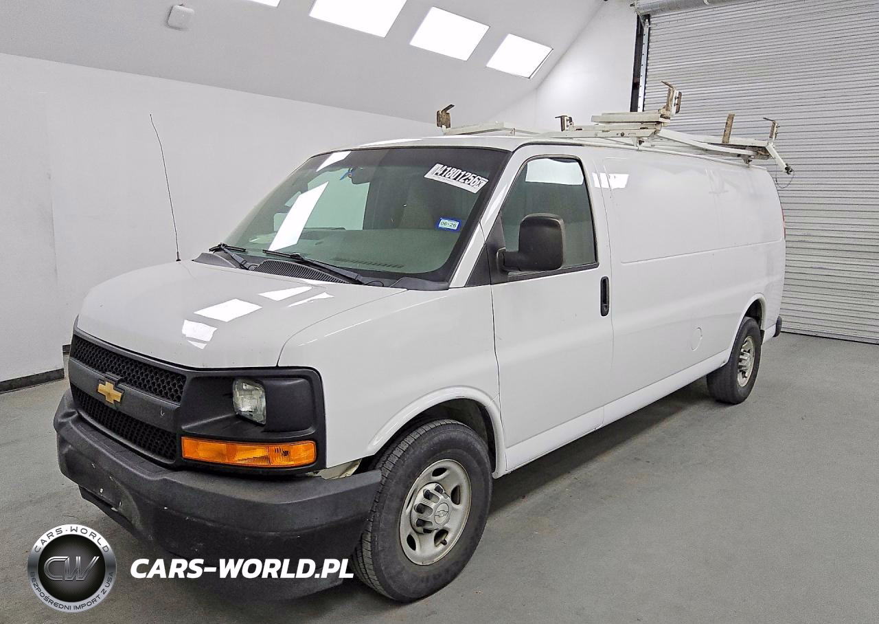 2017 Chev Express G2500