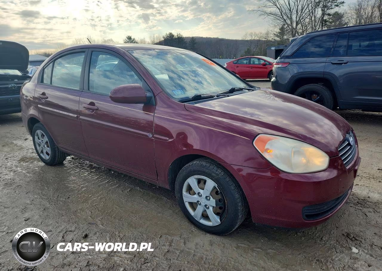 2008 Hyundai Accent Gls VIN:KMHCN46C18U235871 - 4