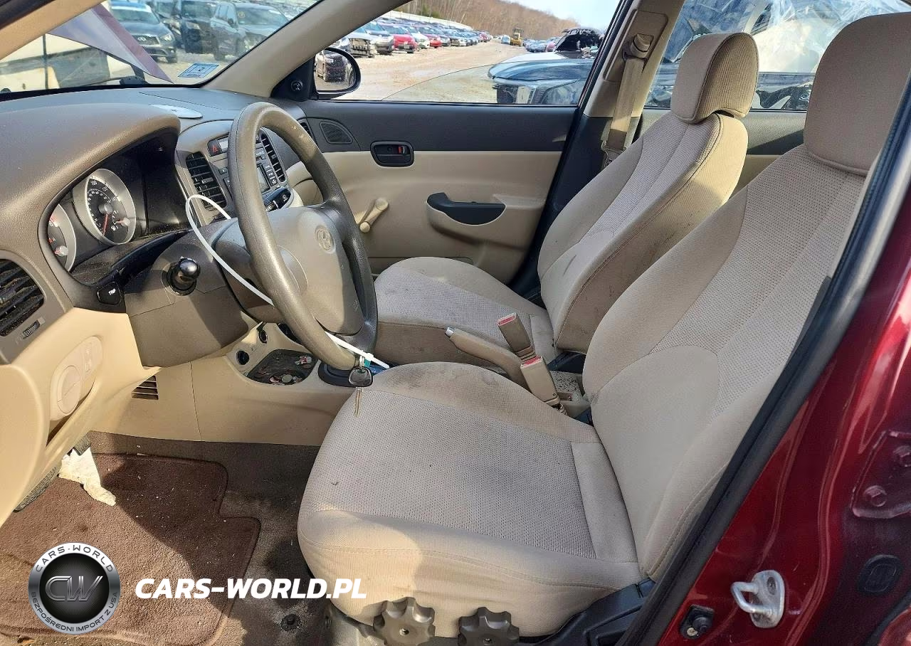 2008 Hyundai Accent Gls VIN:KMHCN46C18U235871 - 7