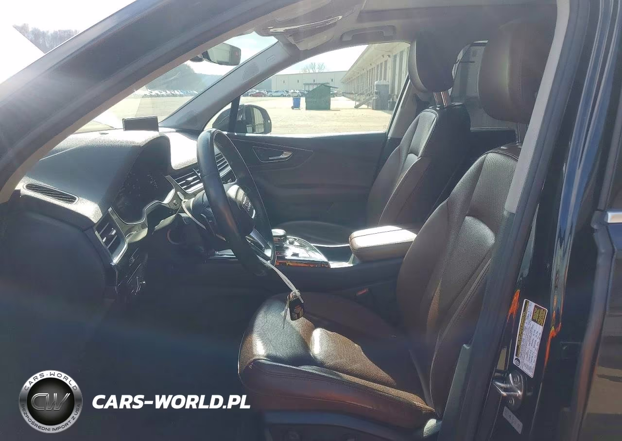 2019 Audi Q7 Premium Plus VIN:WA1LAAF74KD016650 - 7