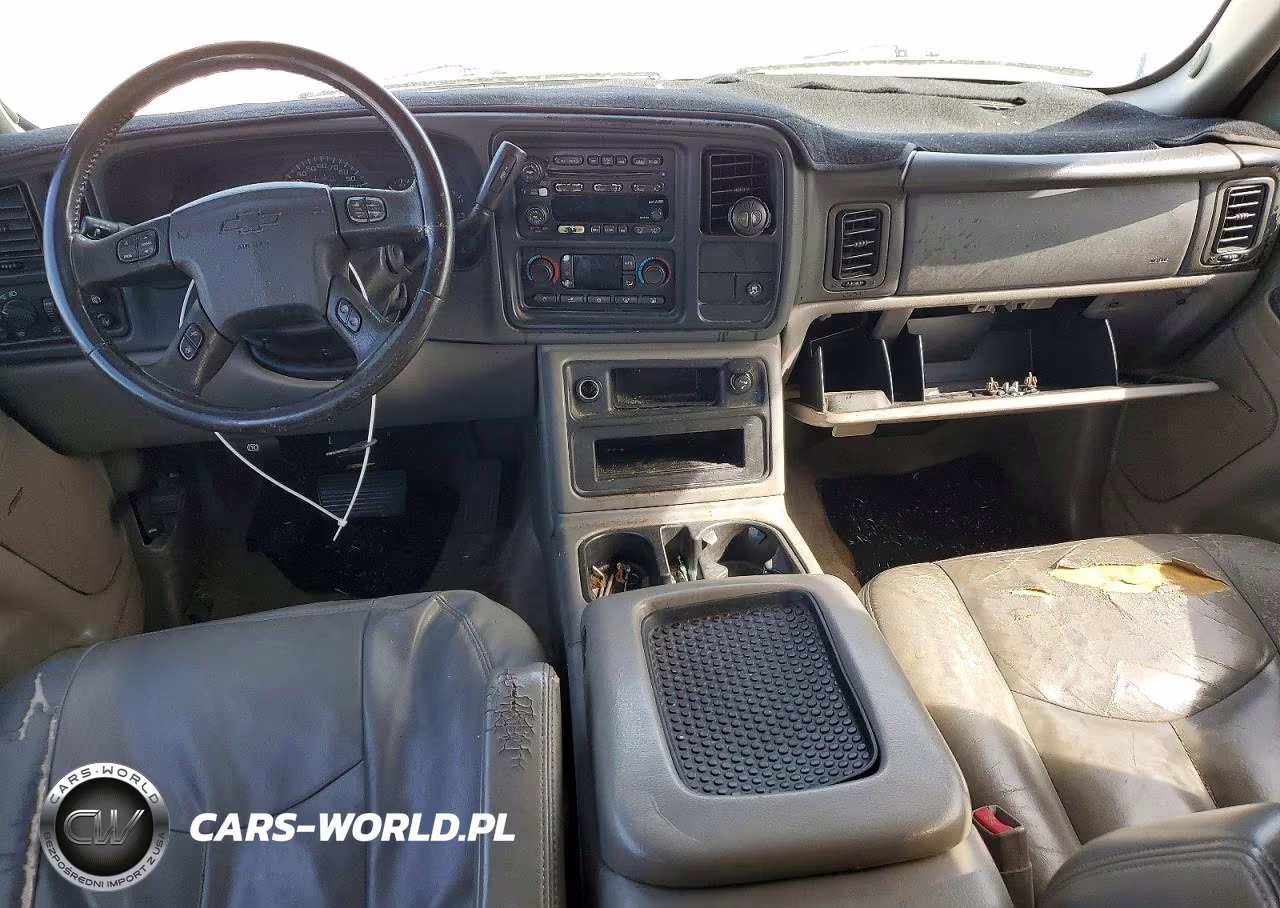 2004 Chevrolet Suburban C1500 VIN:3GNEC16Z14G269867 - 8