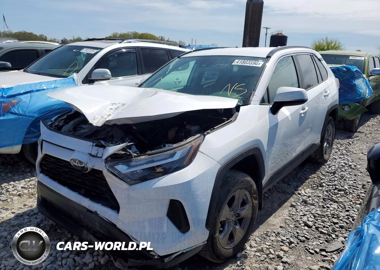 2024 Toyota Rav4 Hybrid Xle – zdjęcie 1 z 13