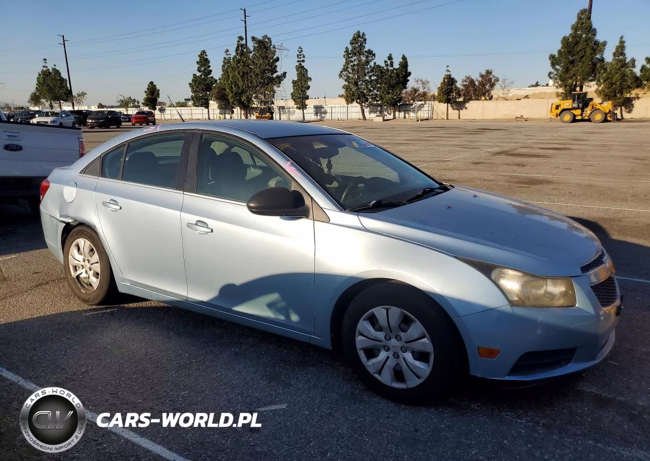 2012 Chev Cruze VIN:1G1PC5SH1C7191793 - 4