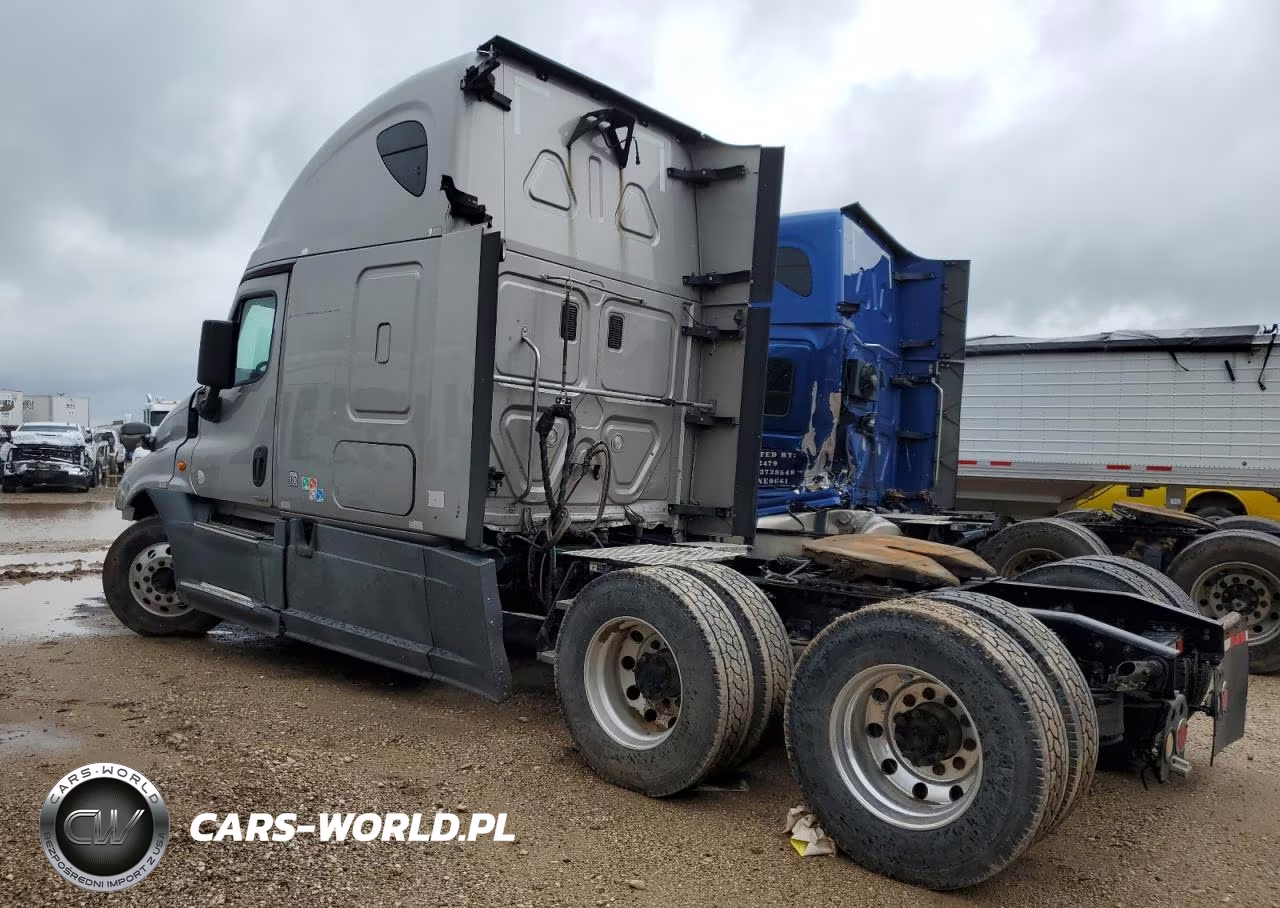 2015 Freigliner Cascadia 125 VIN:3AKJGLD56FSGC0801 - 3