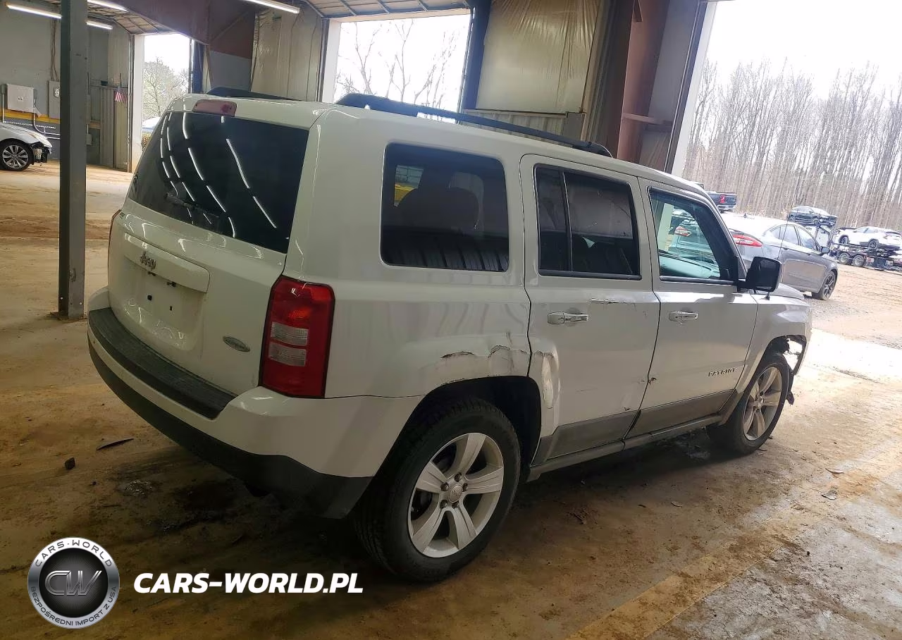 2011 Jeep Patriot Sport VIN:1J4NT1GA1BD104147 - 3