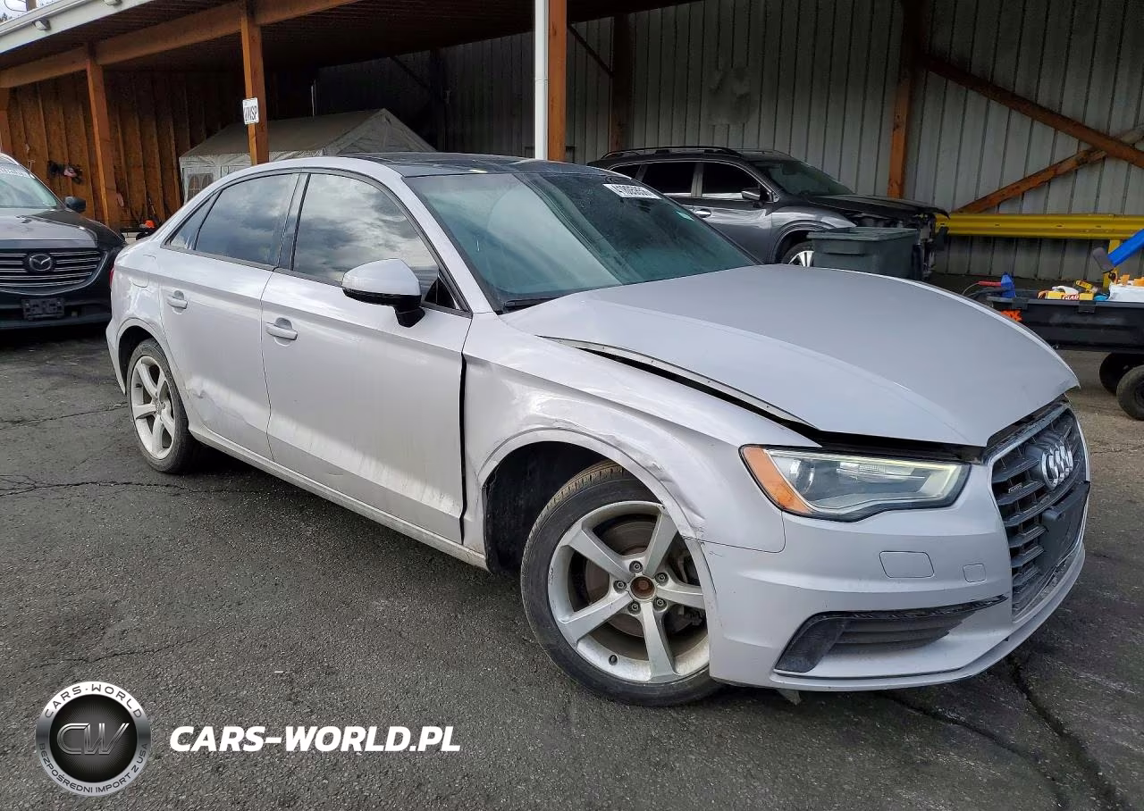 2015 Audi A3 Premium VIN:WAUBFGFF2F1140983 - 4