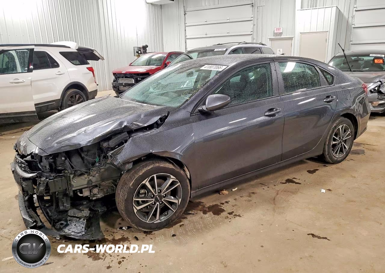 2024 Kia Forte Lxs VIN:3KPF24AD6RE768339 - 1