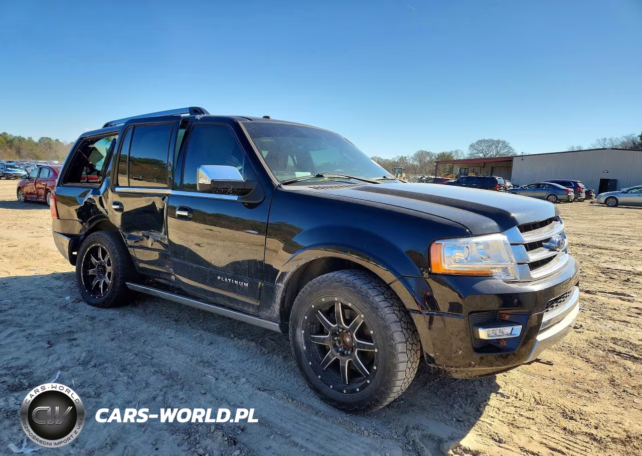 2017 Ford Expedition Platinum VIN:1FMJU1MT2HEA72427 - 4