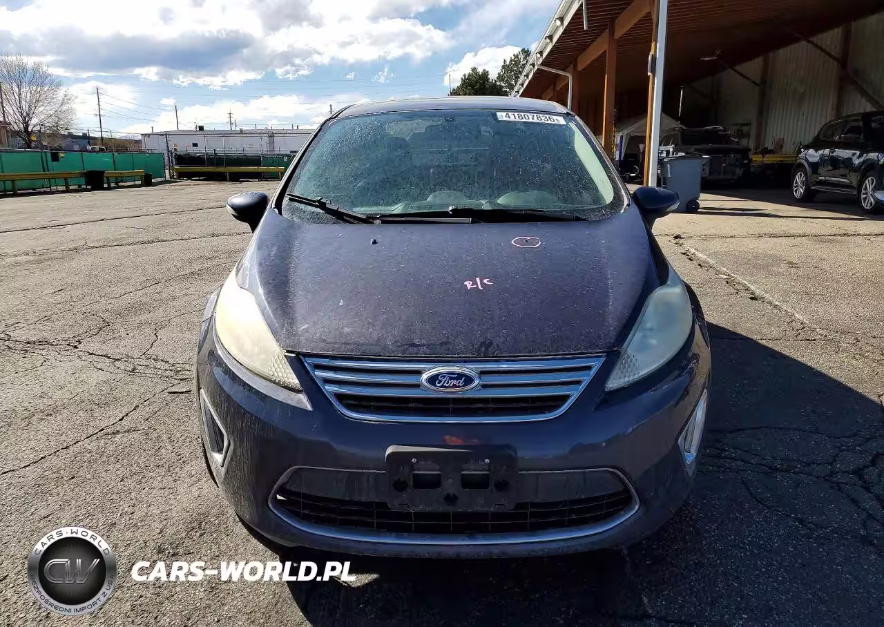 2013 Ford Fiesta Titanium VIN:3FADP4CJ5DM131006 - 5