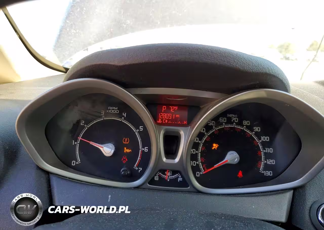 2013 Ford Fiesta Titanium VIN:3FADP4CJ5DM131006 - 9