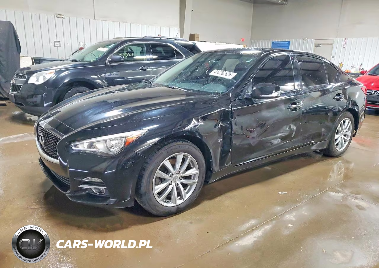 2015 Infiniti Q50 Premium