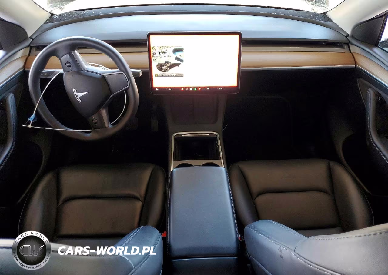 2023 Tesla Model Y VIN:7SAYGAEE2PF926486 - 8