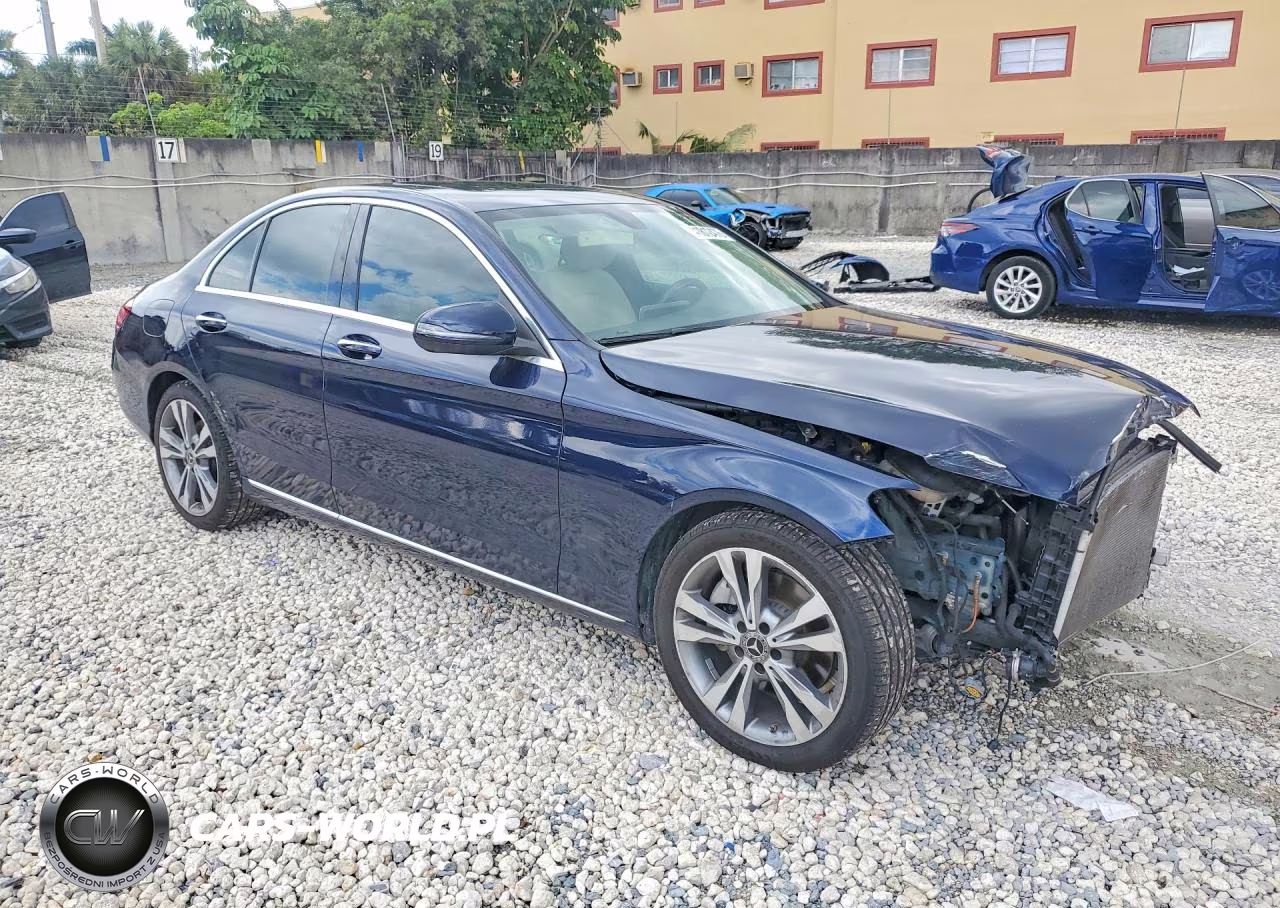 2019 Mercedes-Benz C 300 VIN:WDDWF8DB8KR481204 - 4