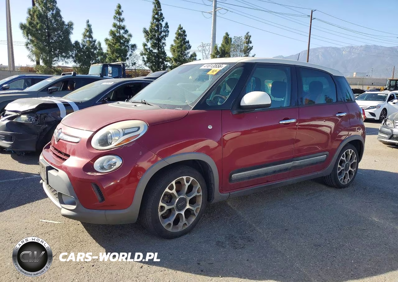 2015 Fiat 500L Trekking