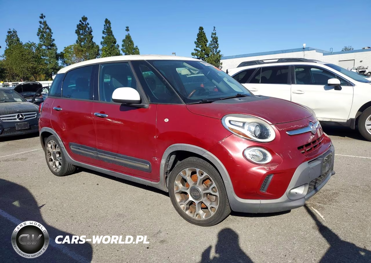 2015 Fiat 500L Trekking VIN:ZFBCFADH9FZ031031 - 4