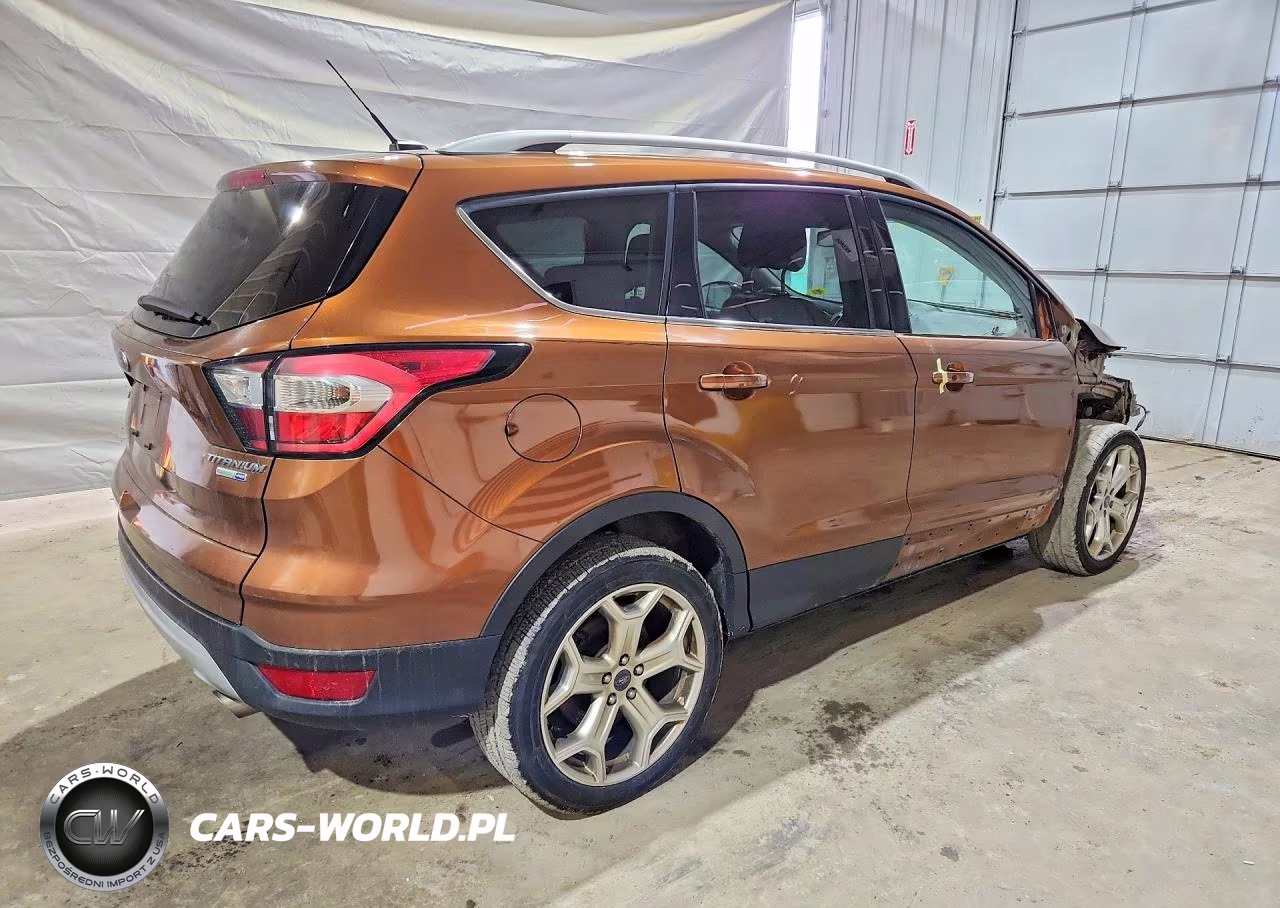2017 Ford Escape Titanium VIN:1FMCU9J96HUC17247 - 3