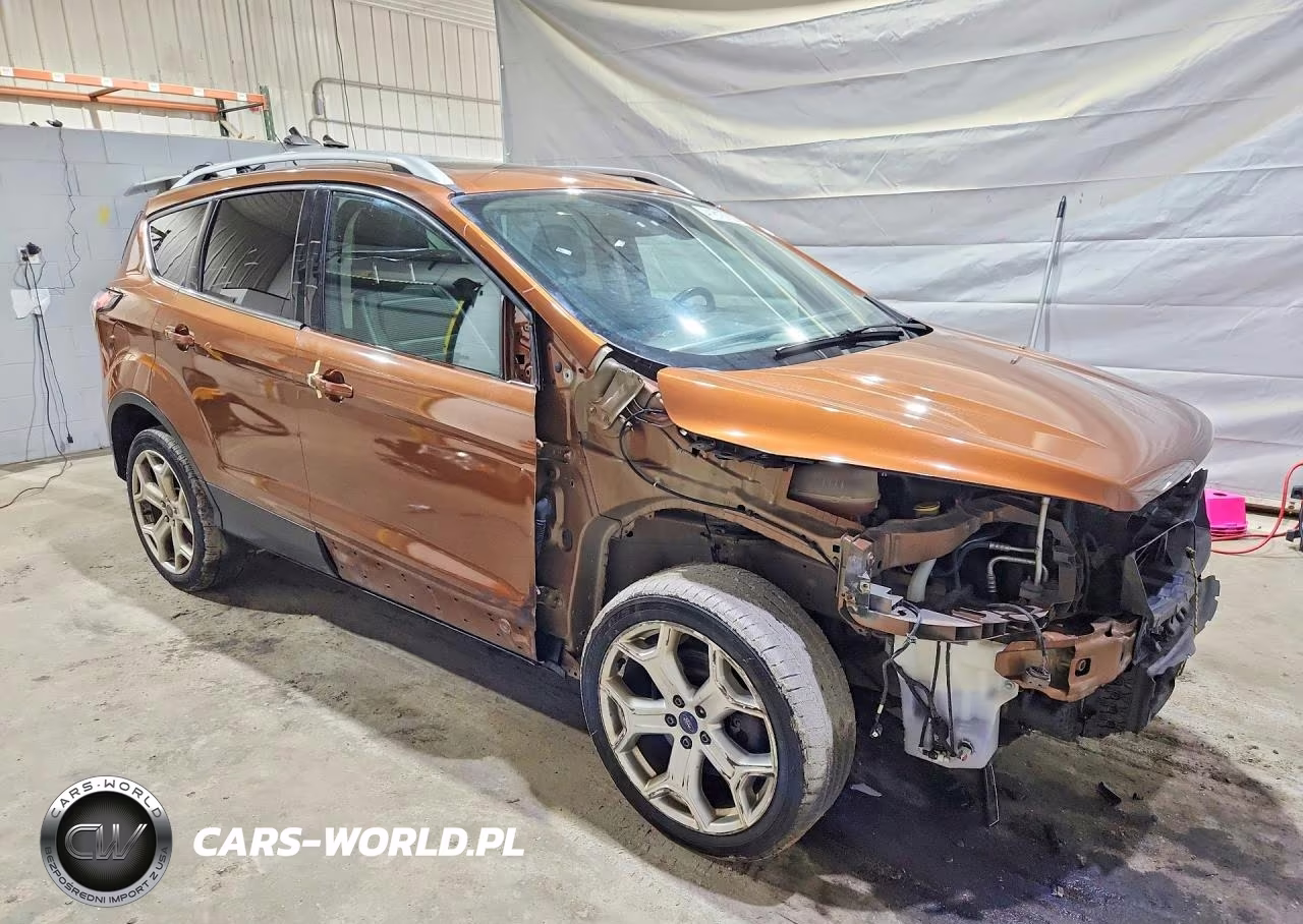 2017 Ford Escape Titanium VIN:1FMCU9J96HUC17247 - 4