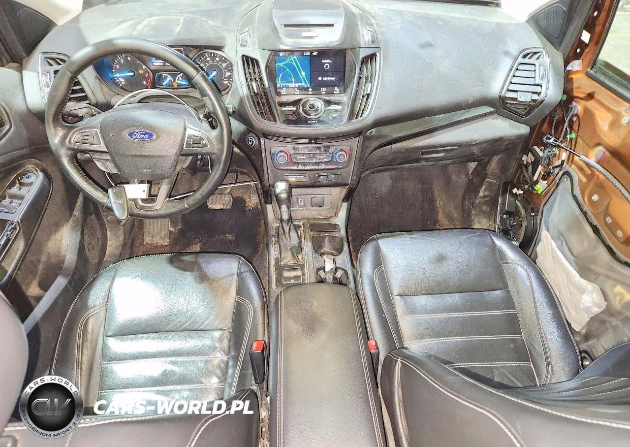 2017 Ford Escape Titanium VIN:1FMCU9J96HUC17247 - 8