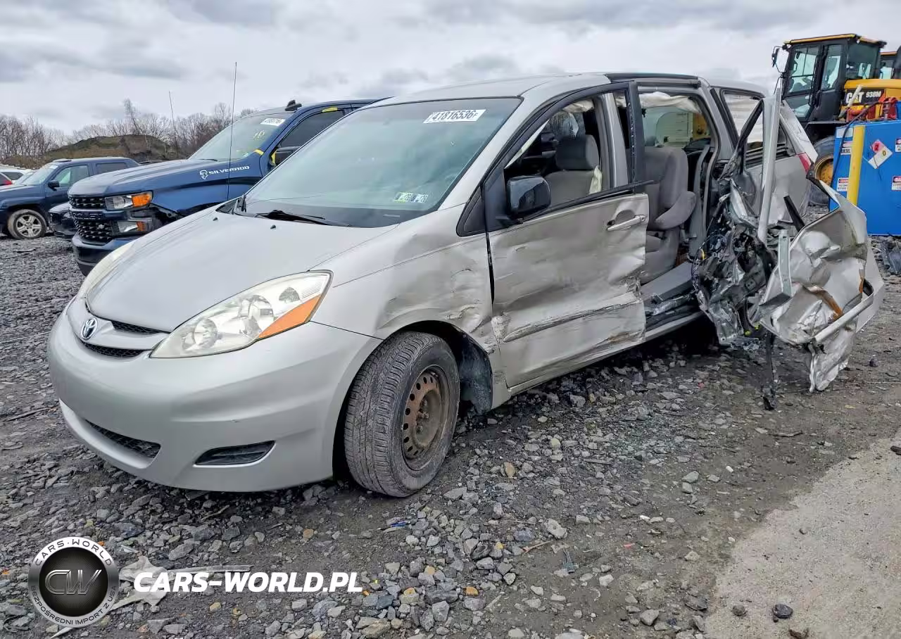 2008 Toyota Sienna Le 7-Passenger