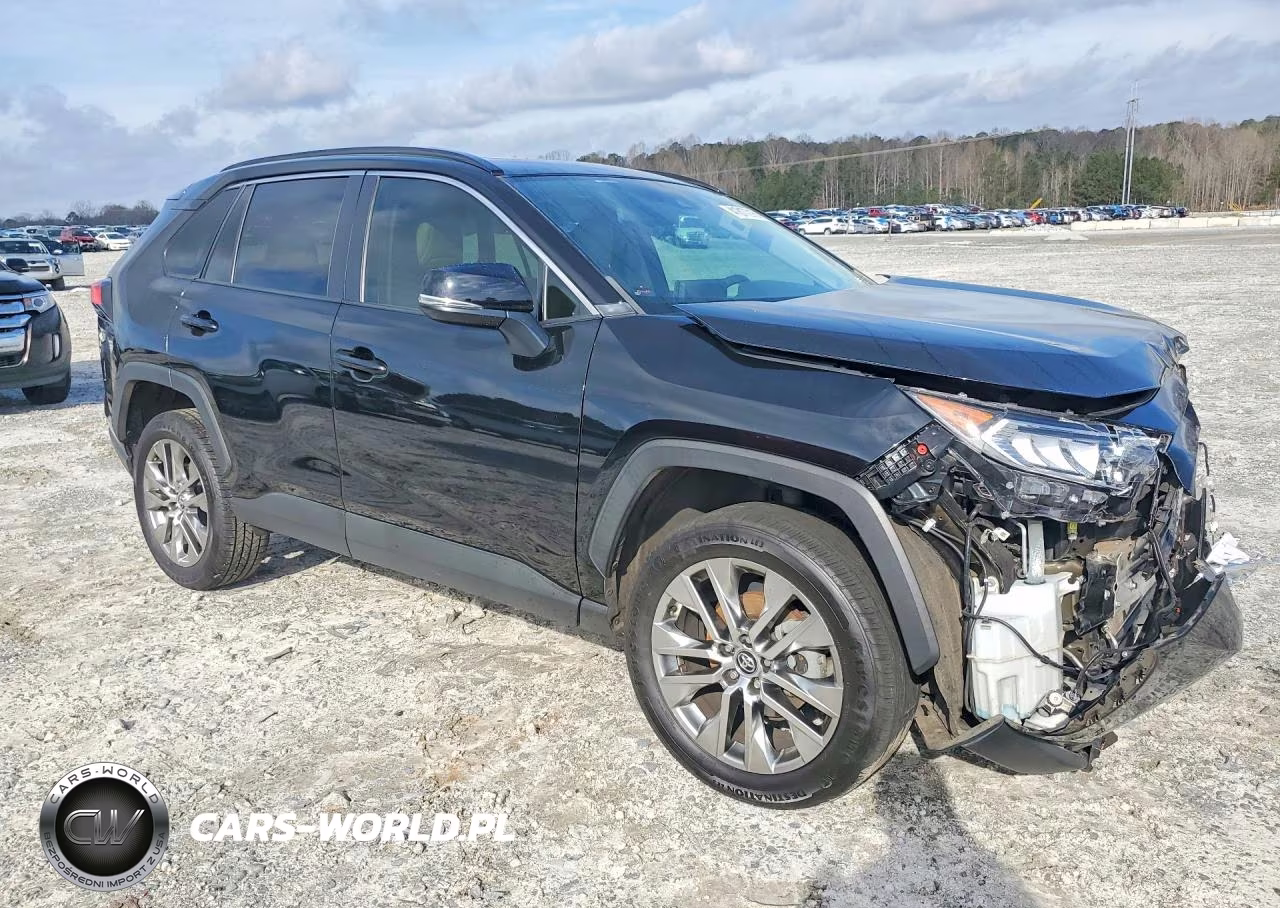 2021 Toyota Rav4 Xle Premium VIN:2T3C1RFV5MW111064 - 4