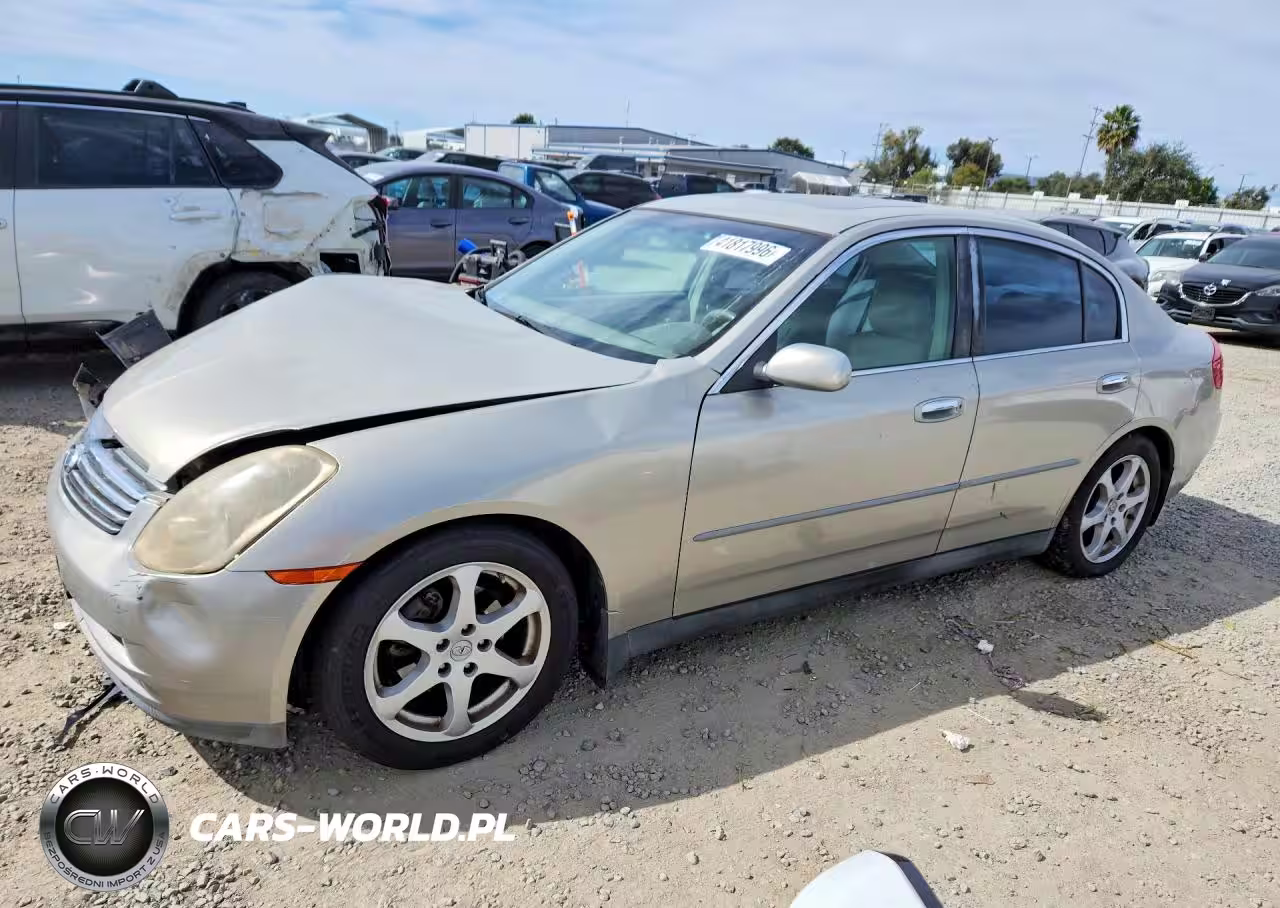 2004 Infiniti G35 Base