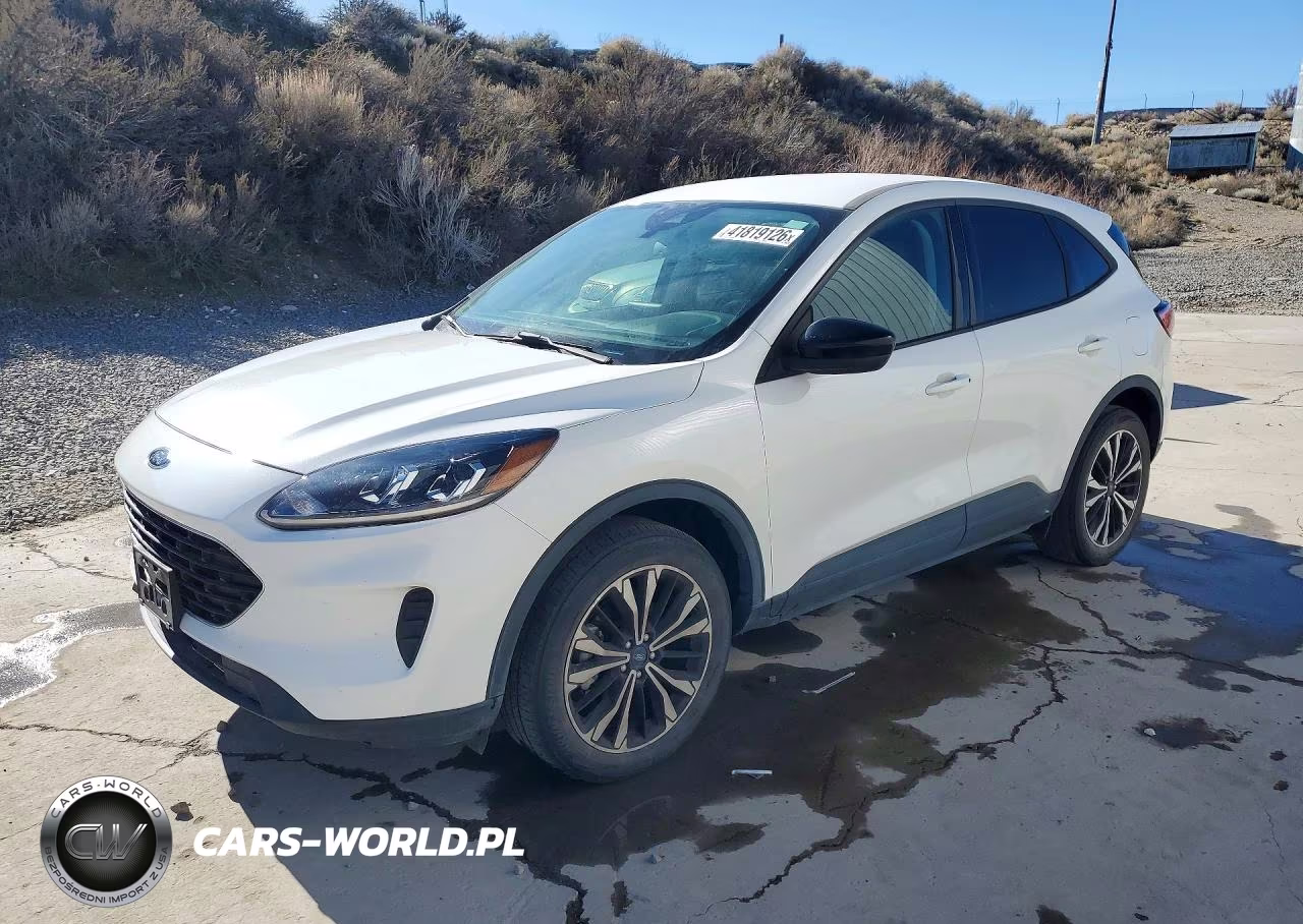 2021 Ford Escape Se