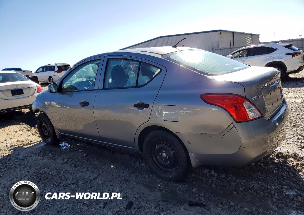 2014 Nissan Versa 1.6 S VIN:3N1CN7AP2EL858747 - 2