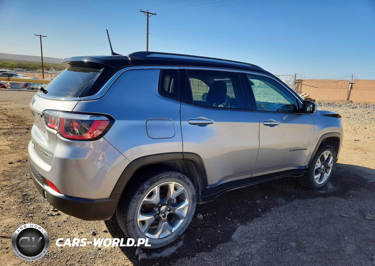 2018 Jeep Compass Limited VIN:3C4NJDCB7JT135505 - 3