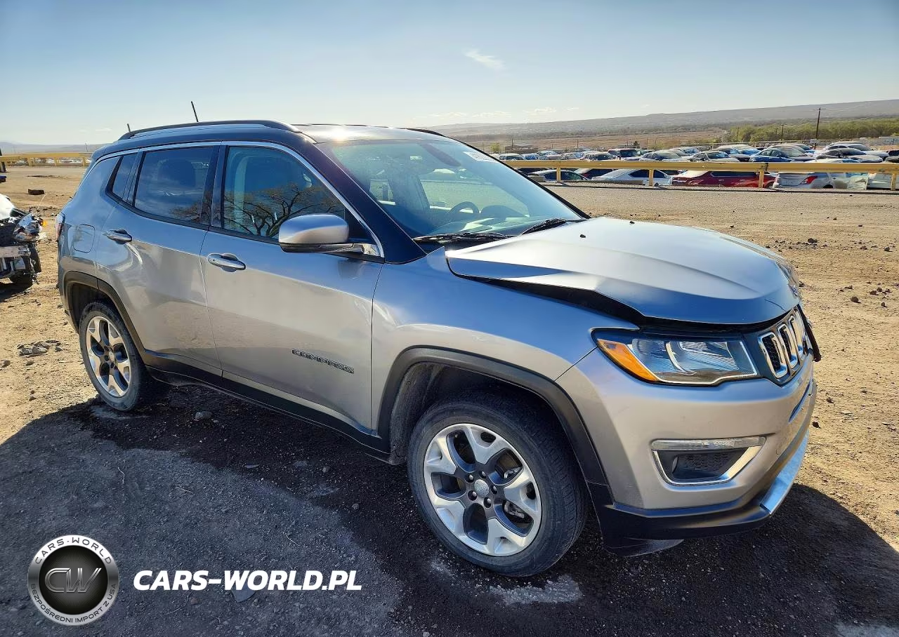 2018 Jeep Compass Limited VIN:3C4NJDCB7JT135505 - 4