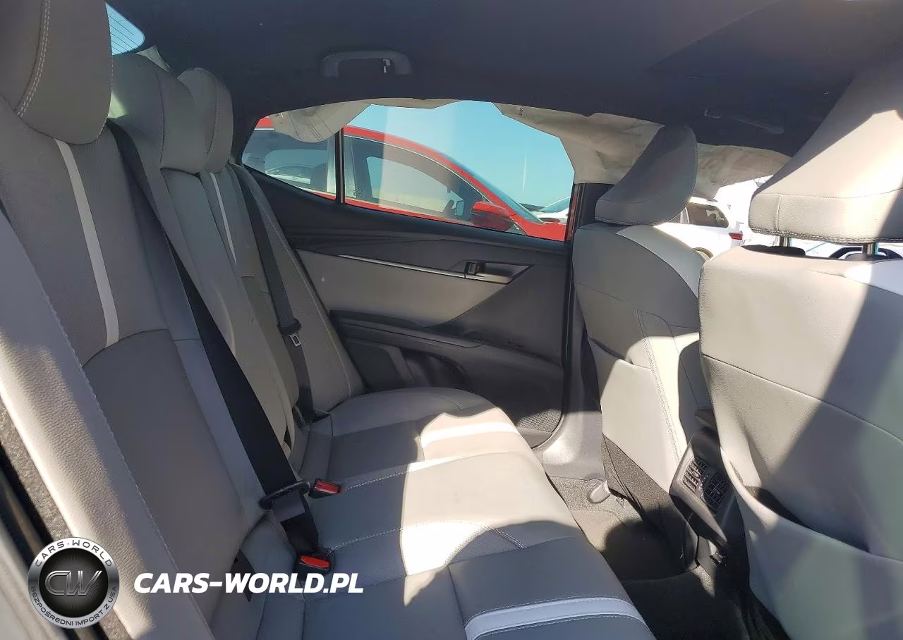 2025 Toyota Camry Se VIN:4T1DAACK2SU601225 - 10
