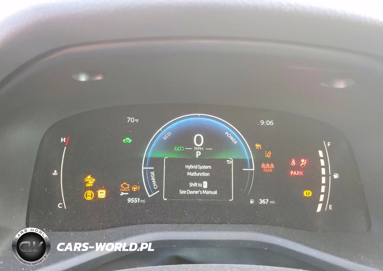 2025 Toyota Camry Se VIN:4T1DAACK2SU601225 - 9