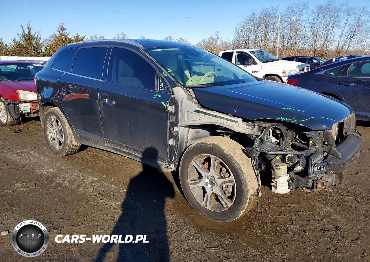 2013 Volvo Xc60 T6 VIN:YV4902DZ0D2416746 - 4