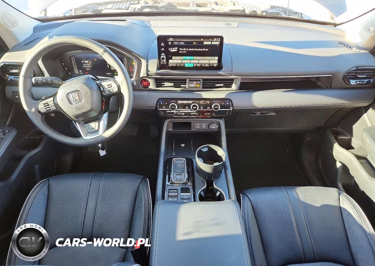 2025 Honda Pilot Elite VIN:5FNYG1H8XSB124313 - 8
