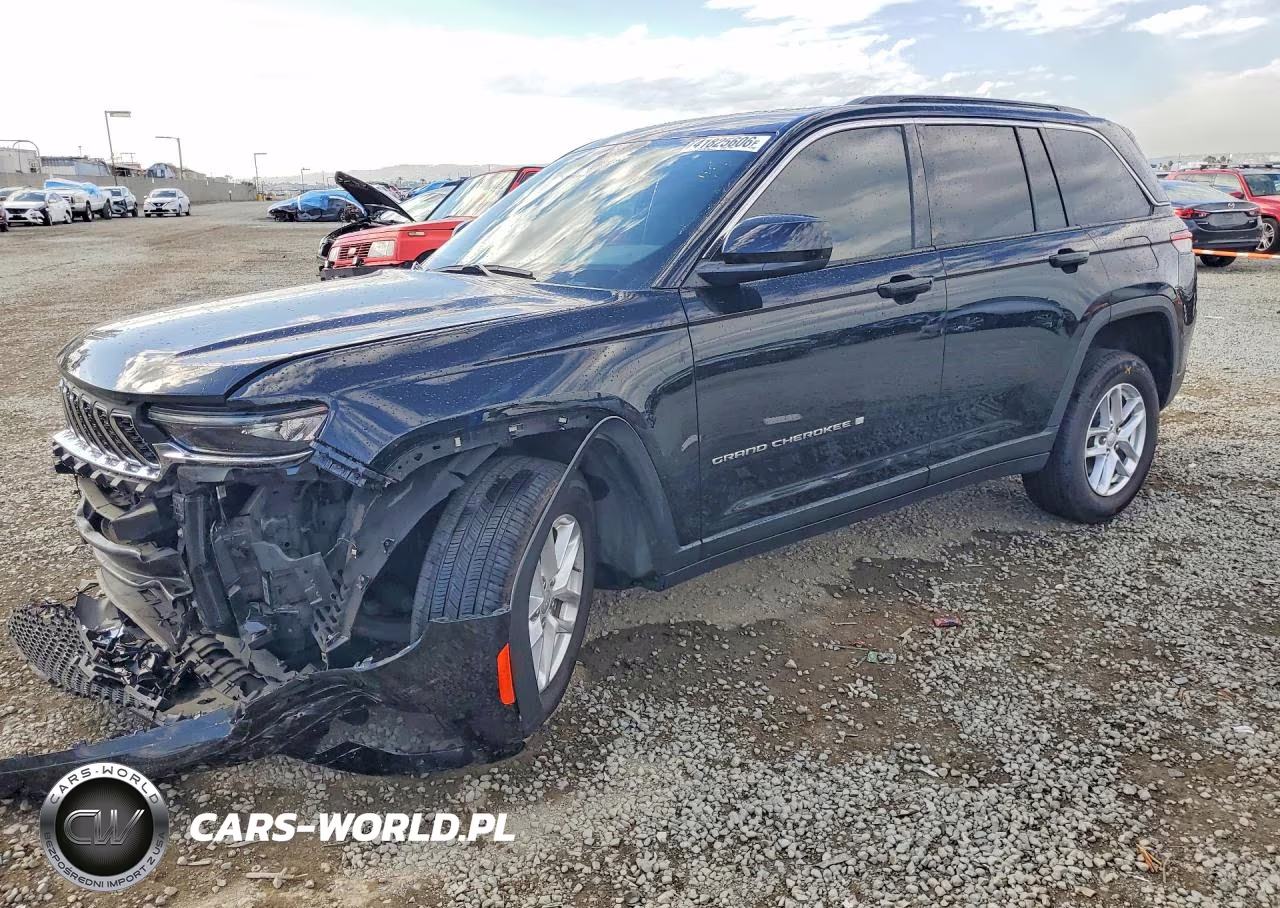 Główne zdjęcie 2024 Jeep Grand Cherokee Laredo