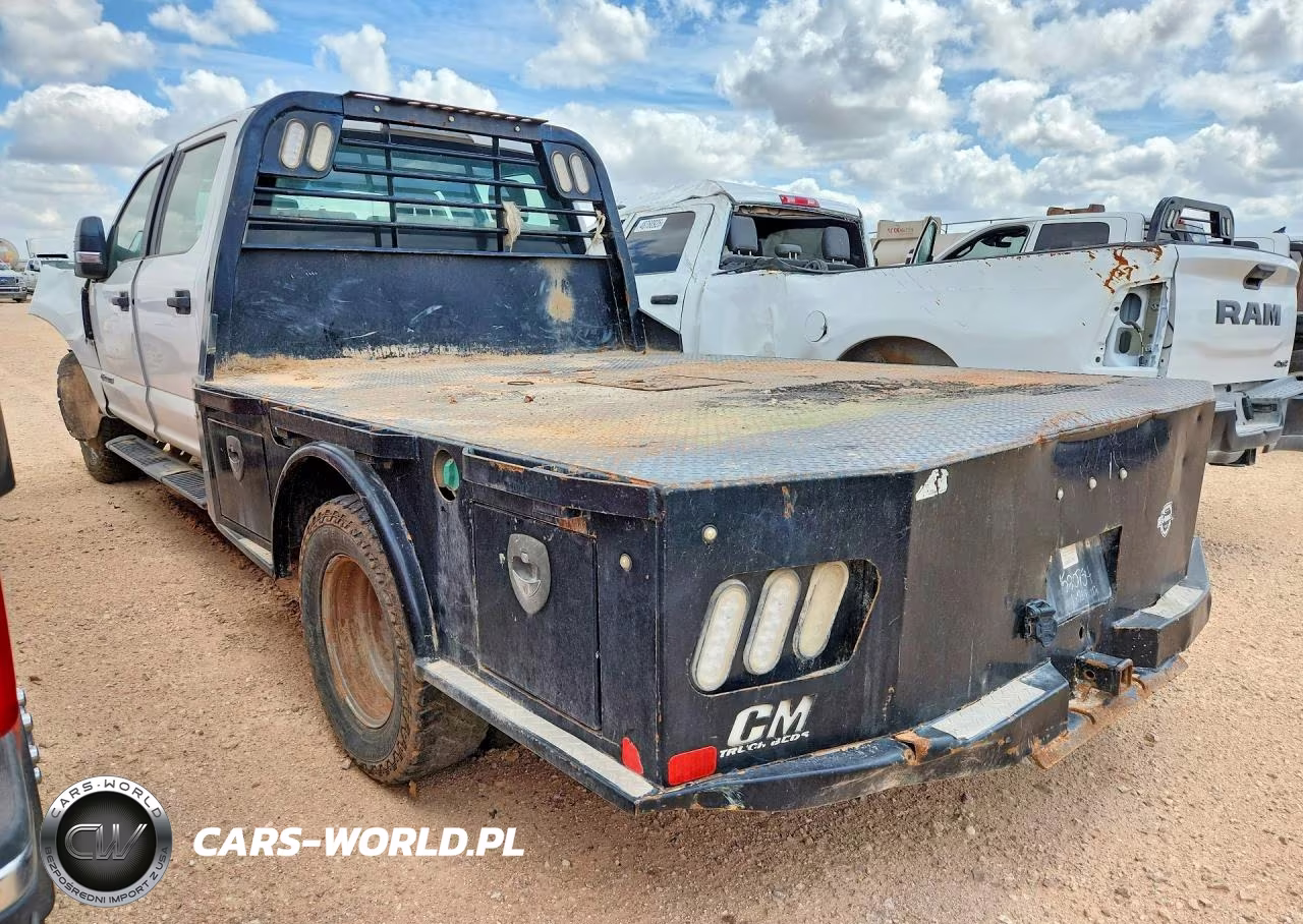 2019 Ford F350 Super Duty Flatbed Truck VIN:1FD8W3HT8KEF22006 - 2