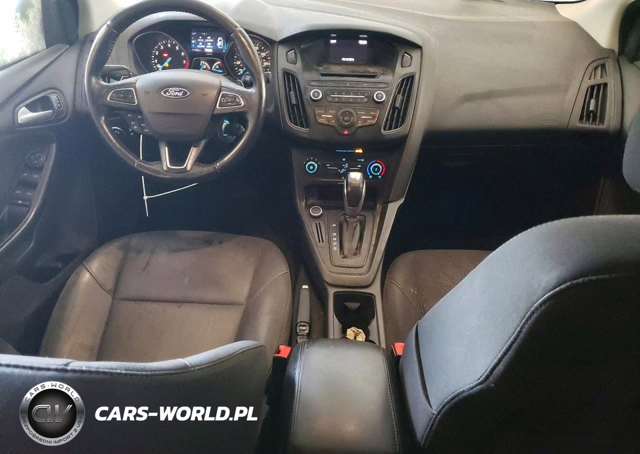 2016 Ford Focus Se VIN:1FADP3F22GL379461 - 8