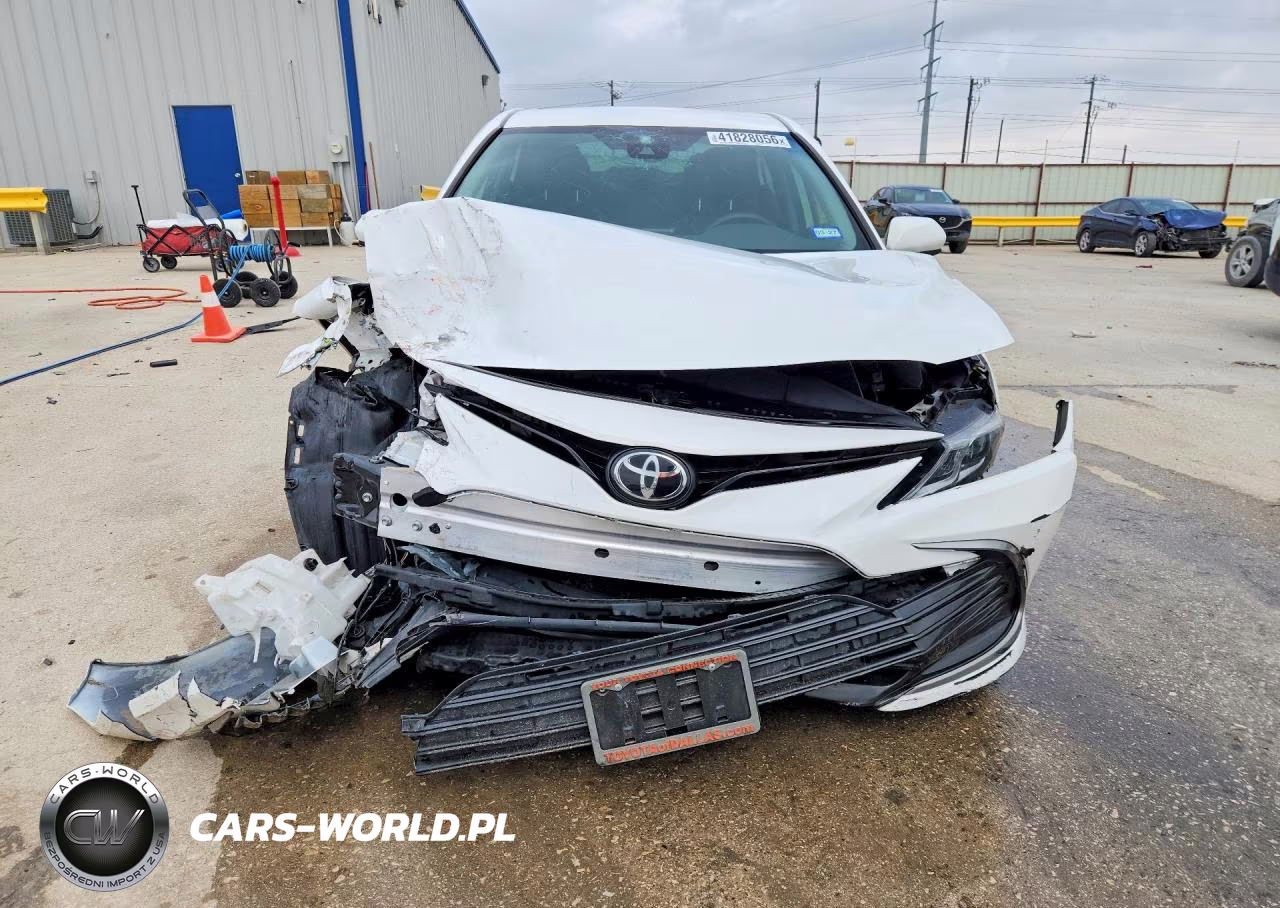 2021 Toyota Camry Le VIN:4T1C11AK2MU544462 - 5