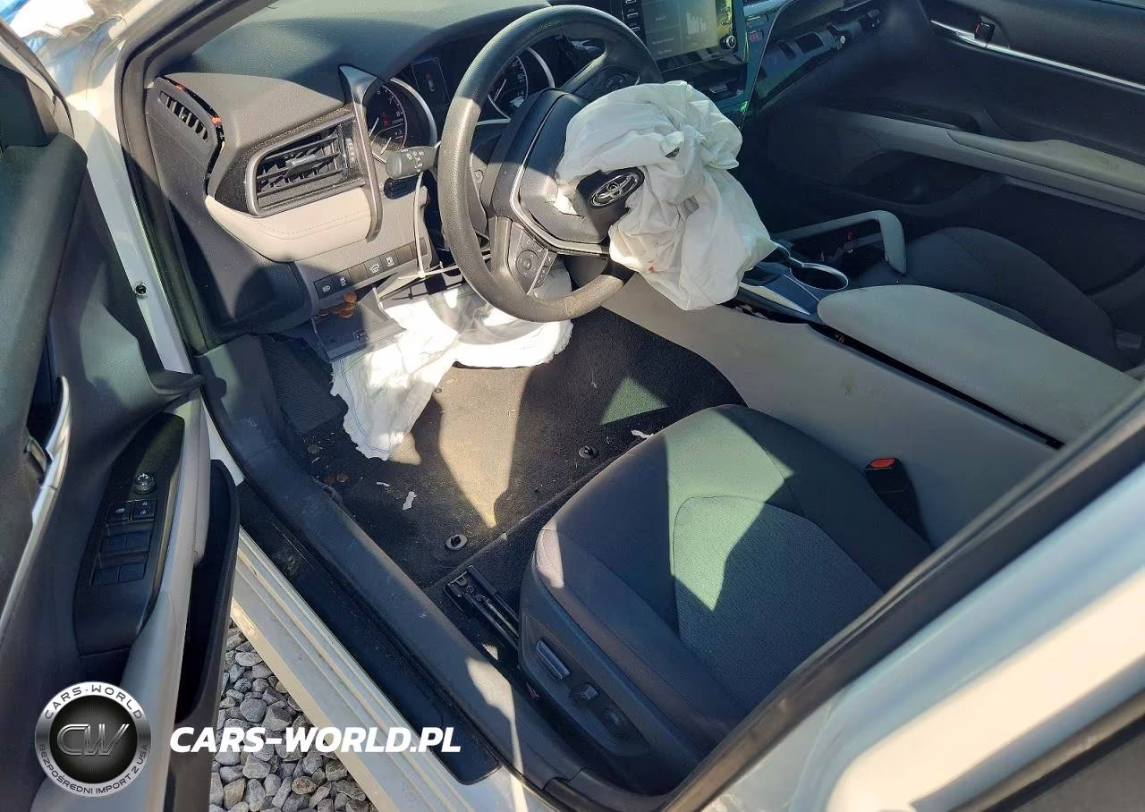 2021 Toyota Camry Le VIN:4T1C11AK2MU544462 - 8