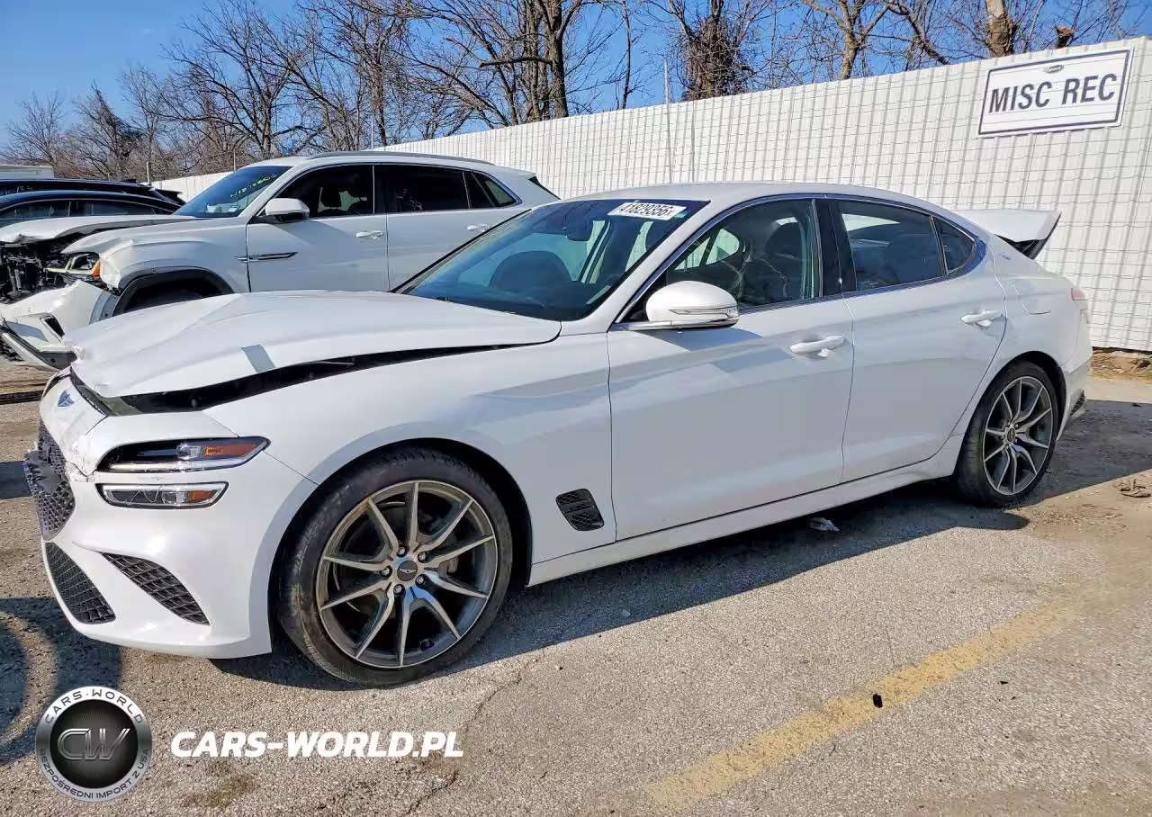 2023 Genesis G70 Base