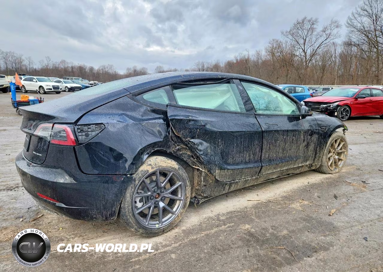 2022 Tesla Model 3 VIN:5YJ3E1EB9NF265149 - 3