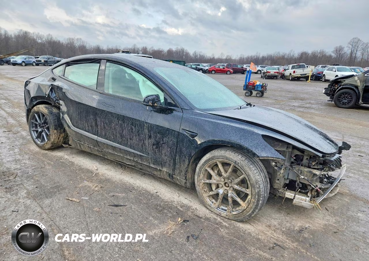 2022 Tesla Model 3 VIN:5YJ3E1EB9NF265149 - 4