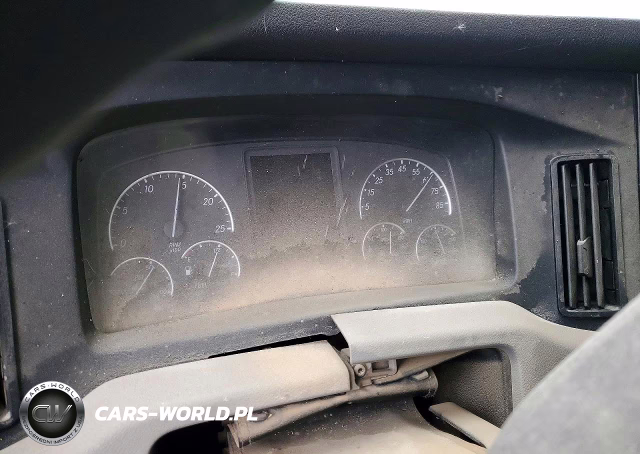 2018 Freightliner Cascadia 126 VIN:3AKJHHDR0JSJC6839 - 8