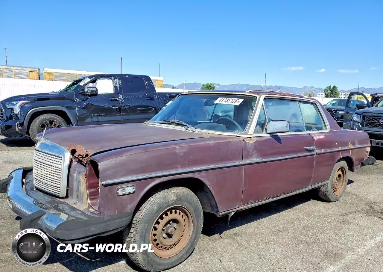 1975 Mercedes Benz 280